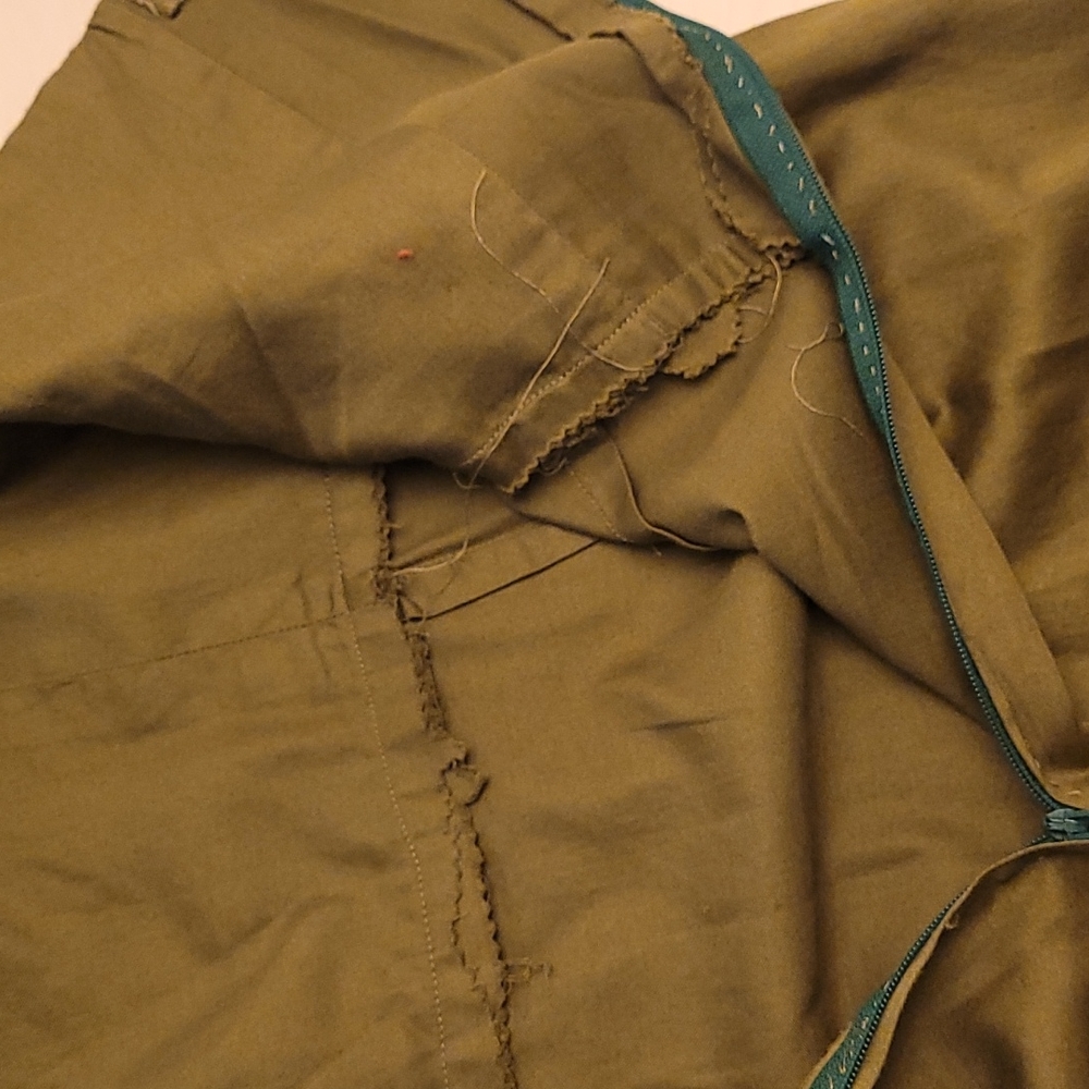 Vintage 1970s Handmade Olive Green Dress(no tags) - Picture 6 of 11